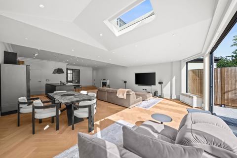 undefined, St. Gabriels Road, London, NW2