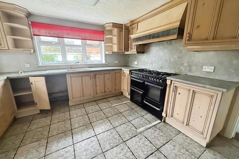 5 bedroom detached house for sale, Peppercorn Walk, Grimsby DN36