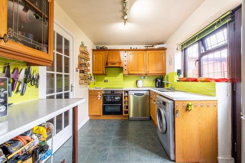 undefined, Worcester Park, Greenhithe