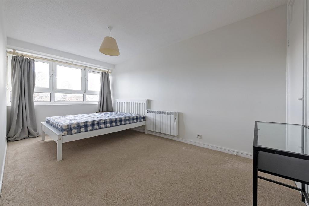Bedroom+1