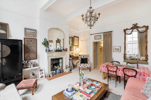 2 bedroom flat for sale, Pont Street, London, SW1X