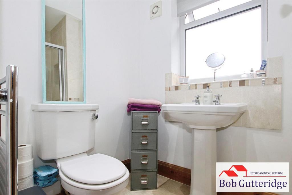 En suite shower room