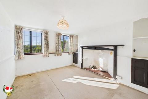 3 bedroom detached house for sale, Standish, Standish, Stonehouse, Gloucestershire, GL10 3DN