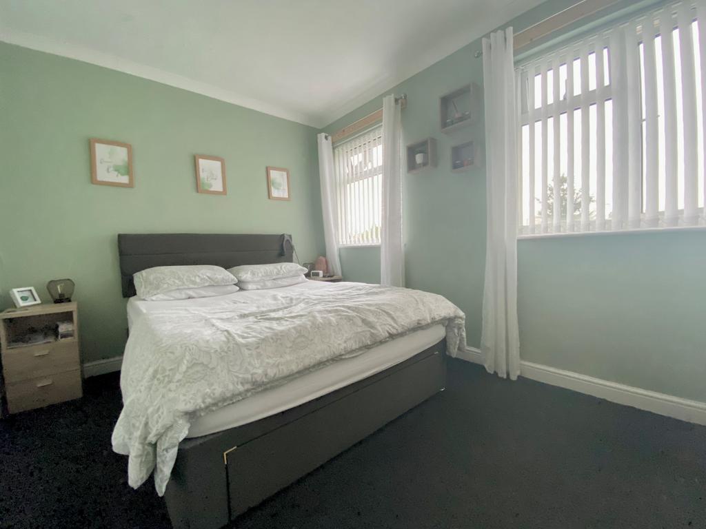 Bed12