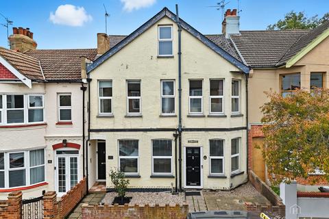 Southview Drive, Westcliff-on-sea, SS0 9