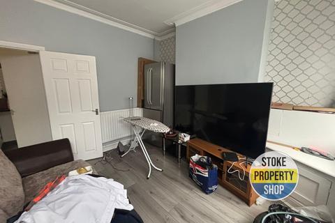 2 bedroom terraced house for sale, Ashworth Street, Stoke-on-Trent ST4