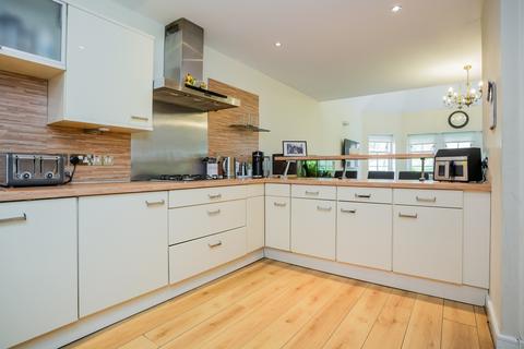 2 bedroom apartment for sale, The Ladeside 5, Faith Avenue, Quarrier's Village, PA11 3JX