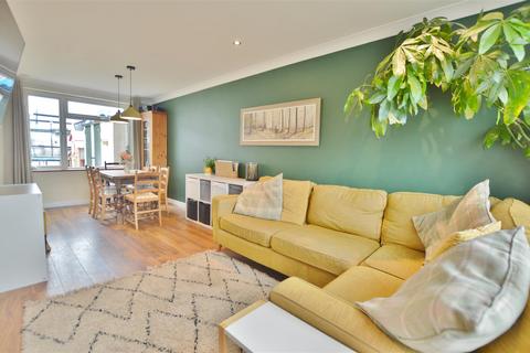 undefined, Doddsfield Road, Slough