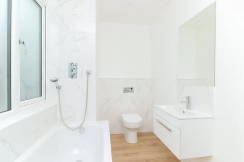 2 bedroom penthouse for sale, Cumberland Road, Cliftonville, Margate, Kent, CT9