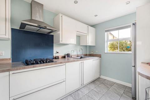 21 Briar Grove, Ely, CB6 3EU