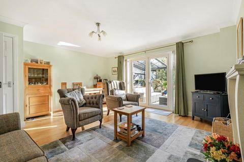21 Briar Grove, Ely, CB6 3EU