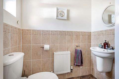 21 Briar Grove, Ely, CB6 3EU