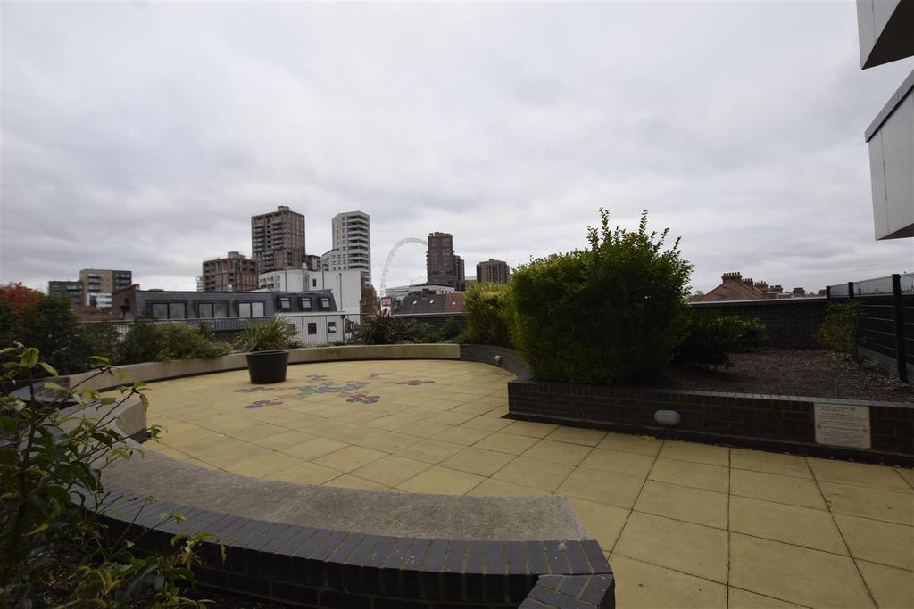 Communal garden.jpg