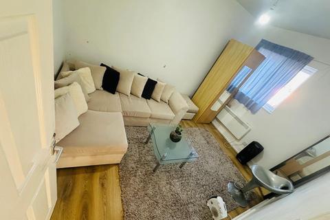 undefined, Graham Road, Harrow HA3