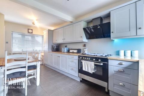 undefined, Sheffield Road, Killamarsh