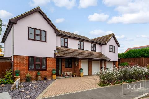 undefined, Chalklands, Chelmsford CM2