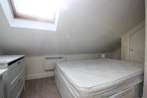 undefined, Western Avenue, Acton W3 0PL