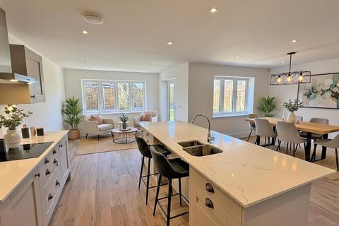 2 bedroom bungalow for sale, Plot 7, The Edgcote, Maypole Place, Evesham