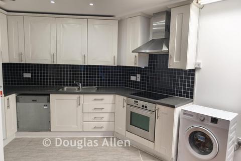 2 bedroom apartment for sale, Longbridge Road, Barking, Essex