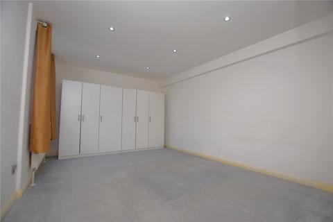 undefined, High Road, Chadwell Heath, Romford, RM6