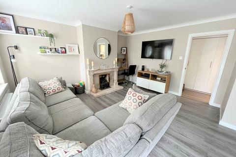 undefined, Rothbury Park, New Milton, Hampshire. BH25 6TR