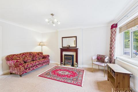 3 bedroom semi-detached house for sale, Birches Crest, Basingstoke RG22