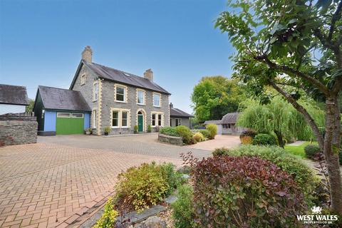 undefined, Pentre-Cwrt, Llandysul