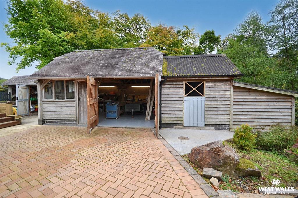 Outbuilding