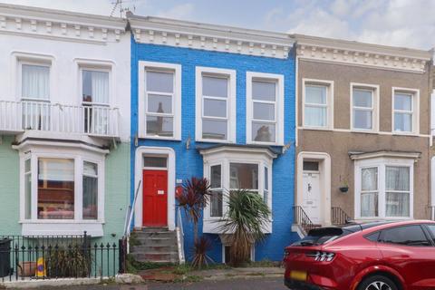 4 bedroom terraced house for sale, Ethelbert Road, Margate, CT9