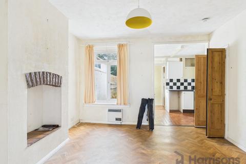 3 bedroom terraced house for sale, Whitstable Road, Faversham, Kent, ME13 8BH