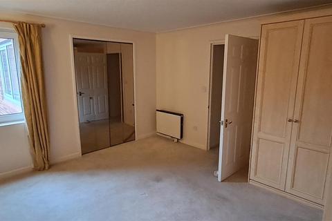 undefined, Elstree Road, Bushey WD23