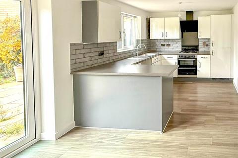 undefined, Green Crescent, Kettering NN14