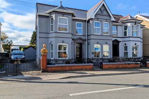 5 bedroom semi-detached house for sale, College Street, Ammanford, SA18 2BR