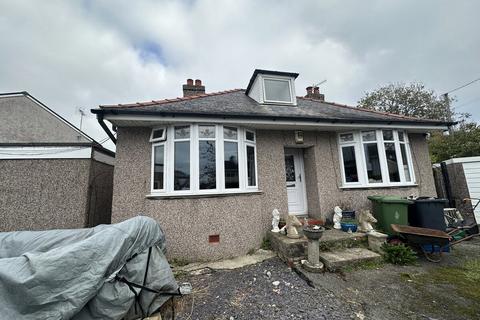 undefined, Ffordd Caergybi, Llanfairpwllgwyngyll, Anglesey, LL61