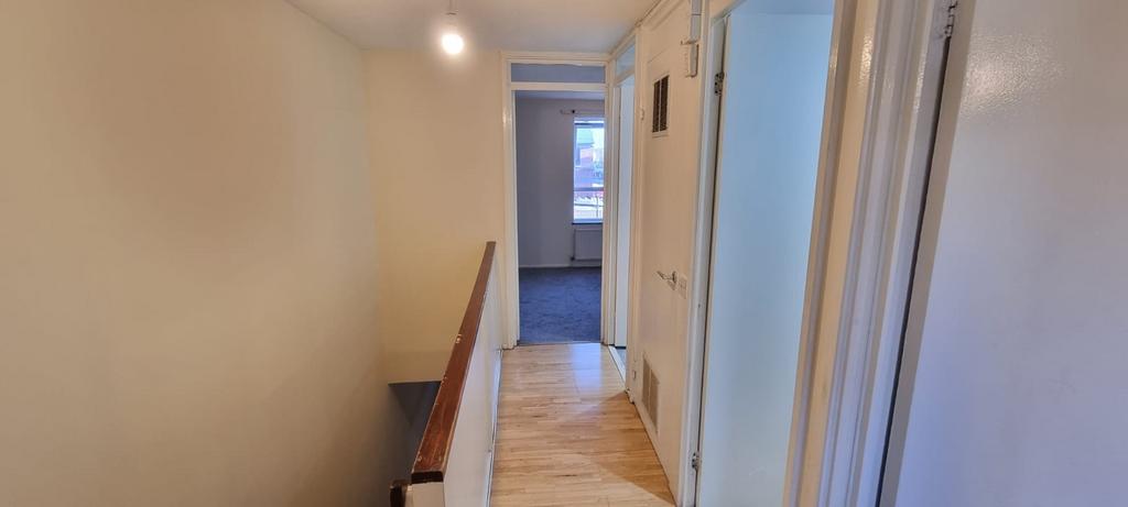 Upper floor landing
