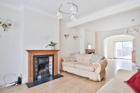 3 bedroom terraced house for sale, Consfield Avenue, New Malden