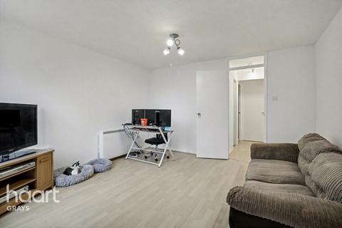 undefined, Bankfoot, Grays