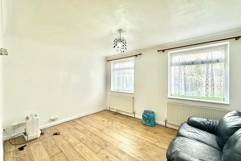 undefined, Monmouth Road, Hayes, Middlesex, UB3 4JJ