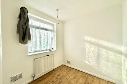 undefined, Monmouth Road, Hayes, Middlesex, UB3 4JJ