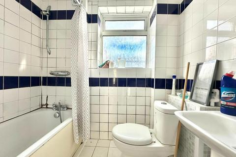 undefined, Monmouth Road, Hayes, Middlesex, UB3 4JJ