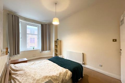 2 bedroom flat to rent, High Street, Glasgow, G4