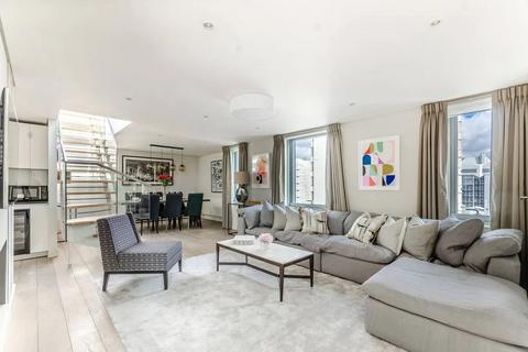 Merchant Square, London W2