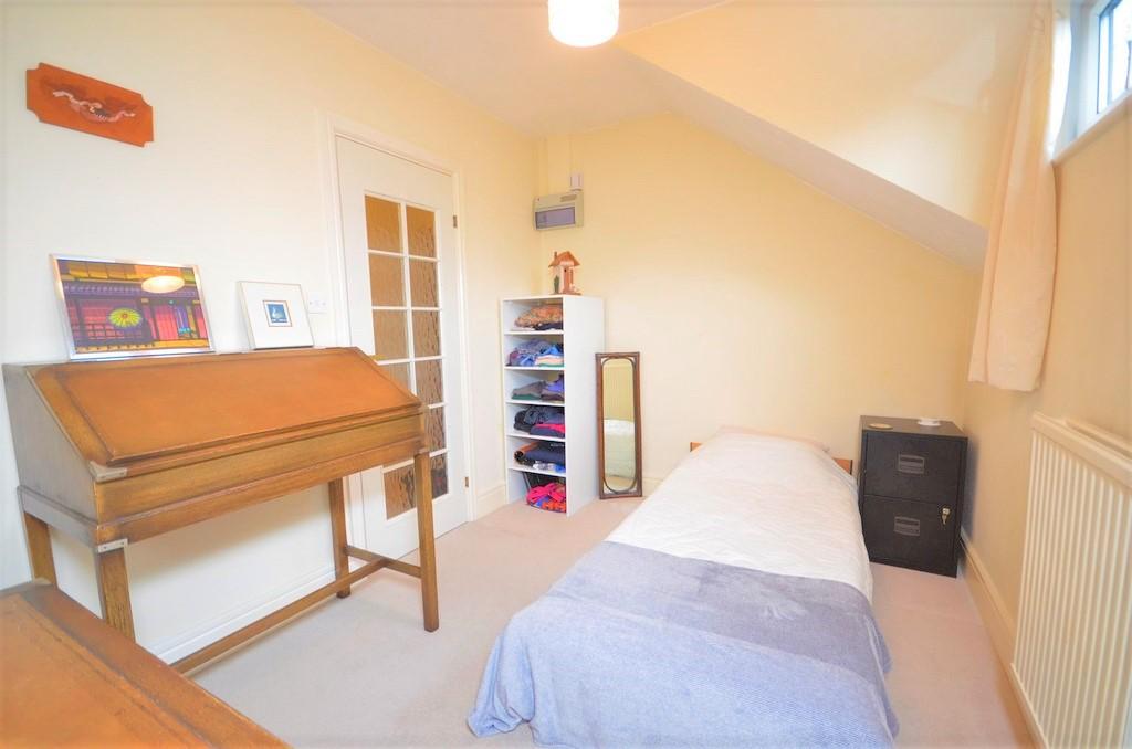Bedroom 2.jpg