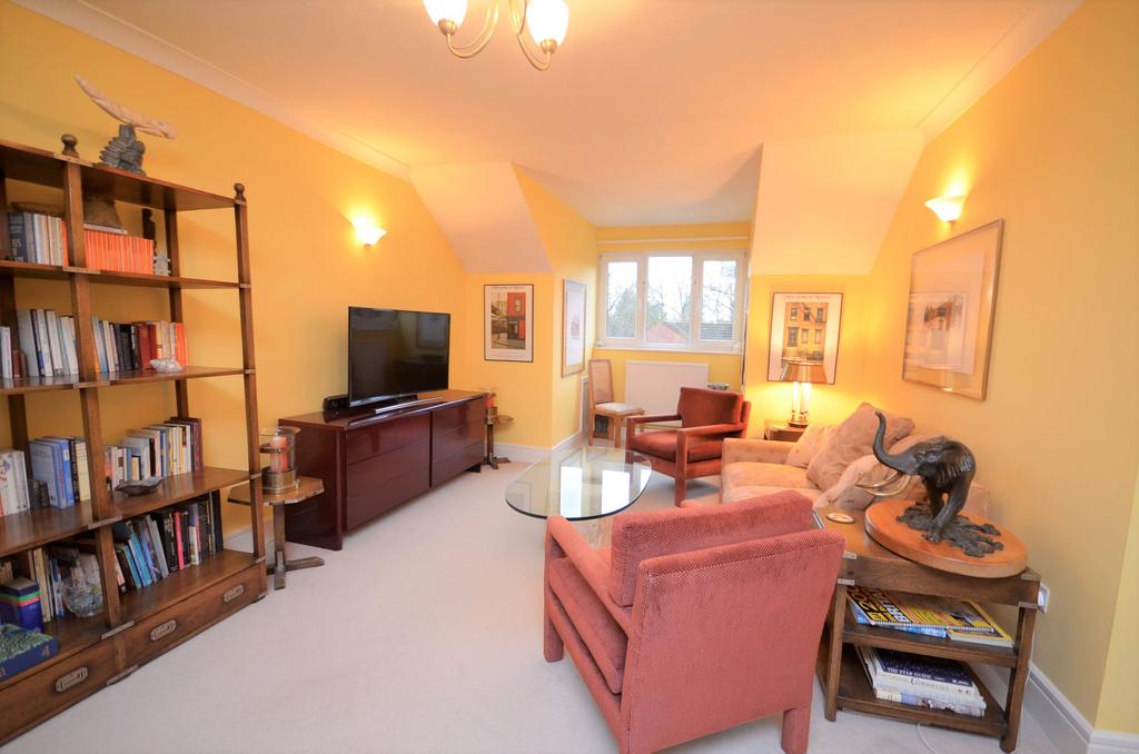 Living Room.jpg