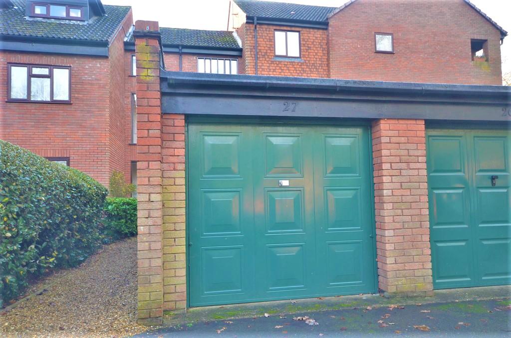 Garage.jpg