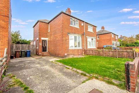 3 bedroom semi-detached house for sale, Earls Drive, Denton Burn, Newcastle upon Tyne, Tyne and Wear, NE15 7AL