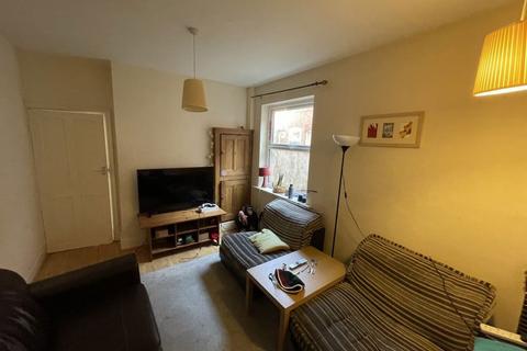 6 bedroom terraced house to rent, Lorne Road, Leicester