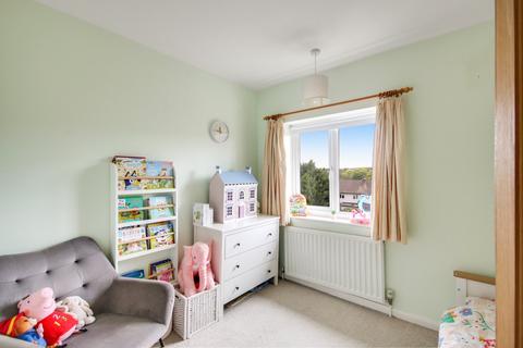 46 Forest View Road, East Grinstead, RH19 4AR