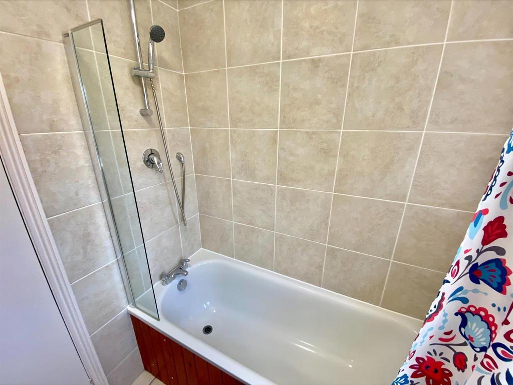 Bathroom & Separate WC