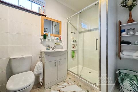 4 bedroom semi-detached house for sale, Mayfield Drive, Newport, Isle of Wight